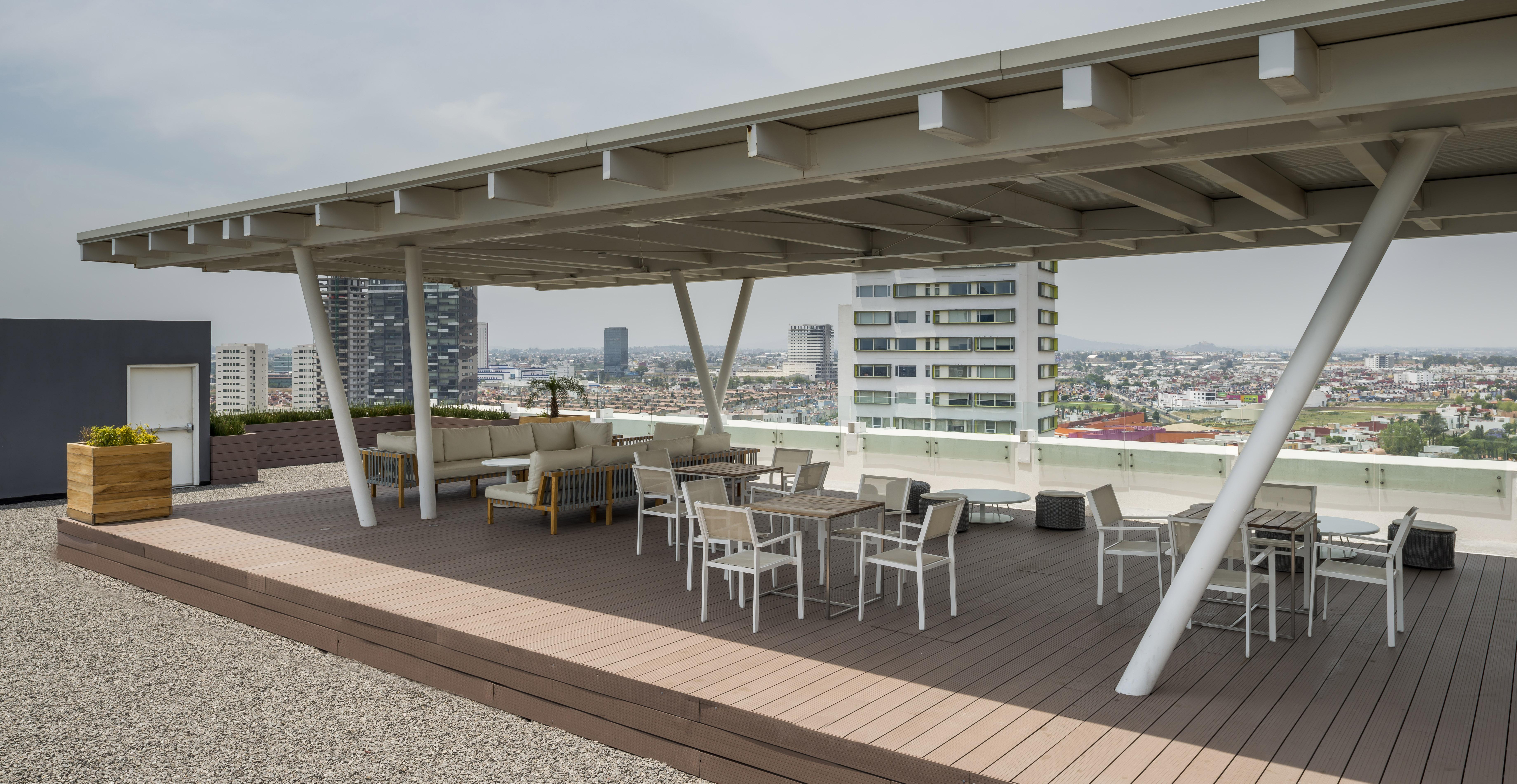 Camino Real Puebla Angelopolis Hotell Exteriör bild Rooftop terrace