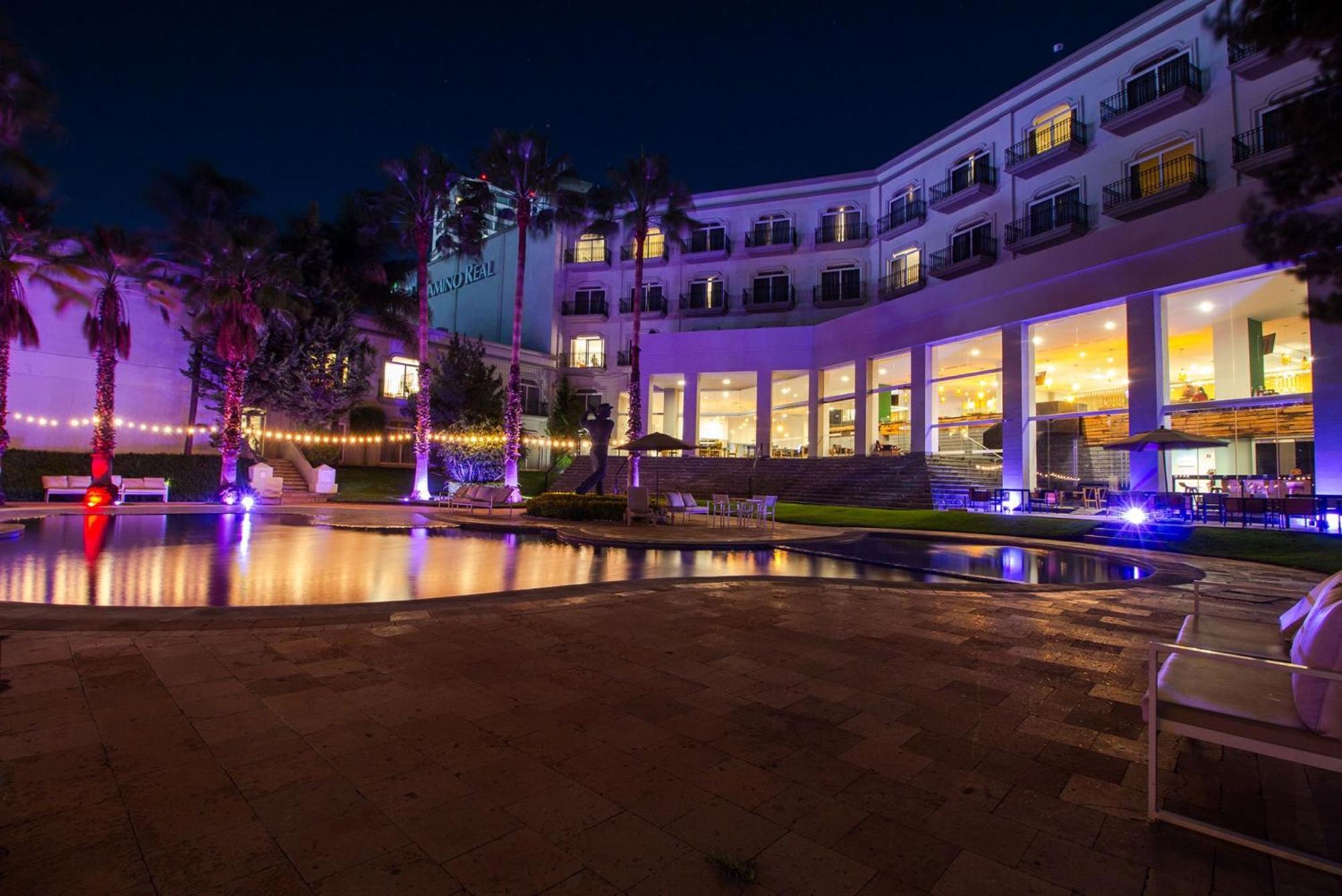 Camino Real Puebla Angelopolis Hotell Exteriör bild The Royal